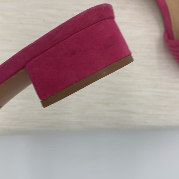 COPY - Pink suede sandal slides new - Picture 7 of 7